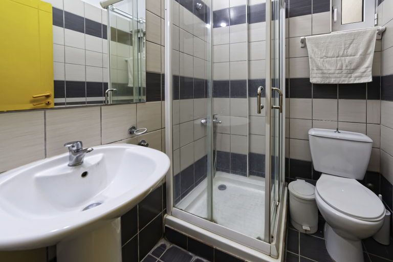 Bathroom, Blue Dream Hotel, Crete
