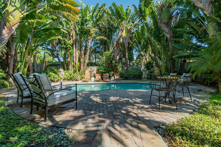 Sport & Beauty 4, The Palms Cottage Private Pool, Downtown, Beach, The Square, Palm Beach