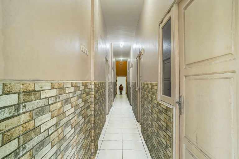 Others 5, OYO 92609 Guest House Malay Singkawang, Singkawang