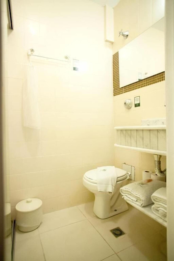Bathroom 2, Hotel Royal Plaza, Apucarana