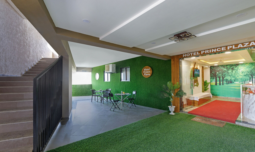 Others 5, Treebo Prince Plaza, Ahmadabad