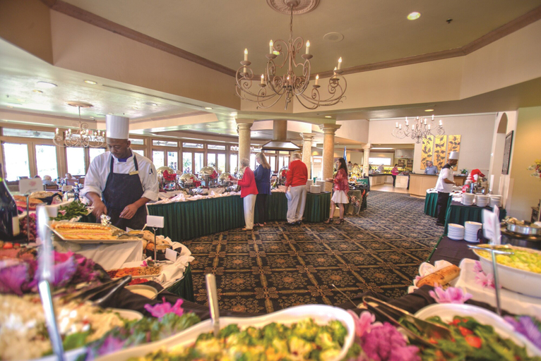 Food & Drinks 5, Mission Resort and Club, Lake