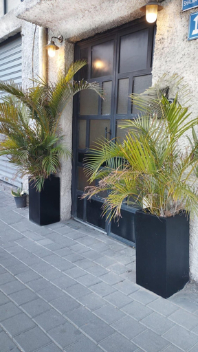 Exterior & Views 2, Jojo TLV