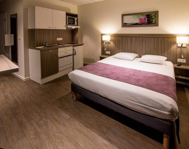 Bedroom 19