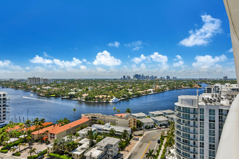 Others 1, OneLuxStay at W Residences, Broward