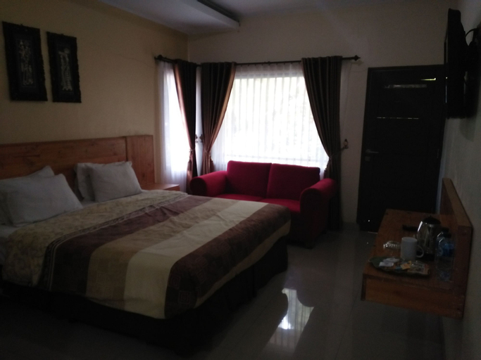 Bedroom 14