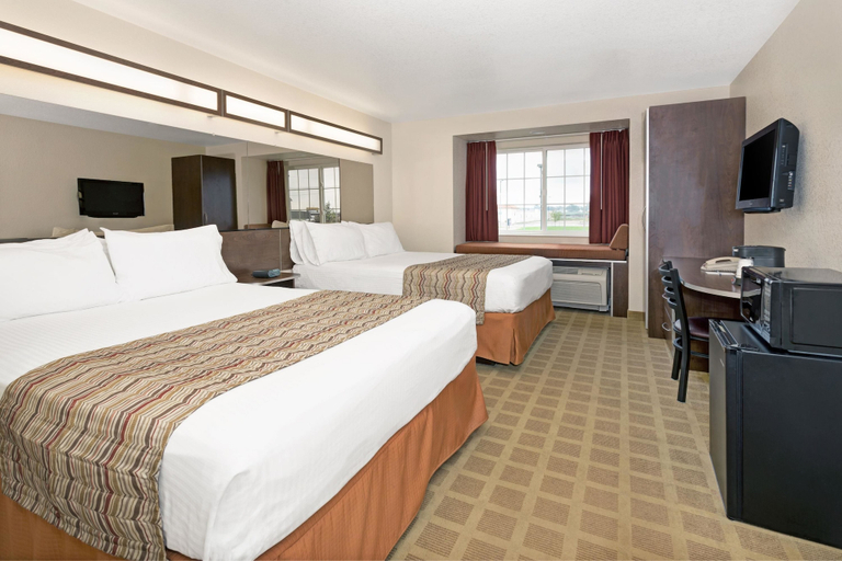 Bedroom 3, Microtel Inn & Suites by Wyndham Cheyenne, Laramie