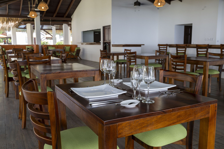 Food & Drinks 5, Fuego del Sol Beachfront Hotel, Garabito