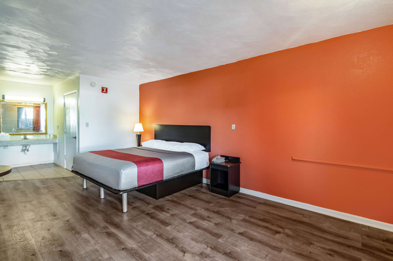 Bedroom 6