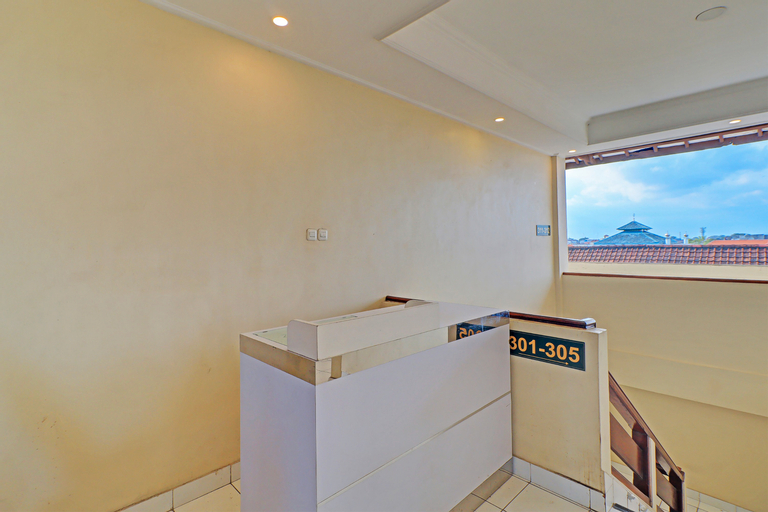 Others 4, OYO 92607 Simalem Guest House, Badung