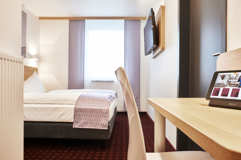 Bedroom 4, McDreams Hotel Essen-City, Essen