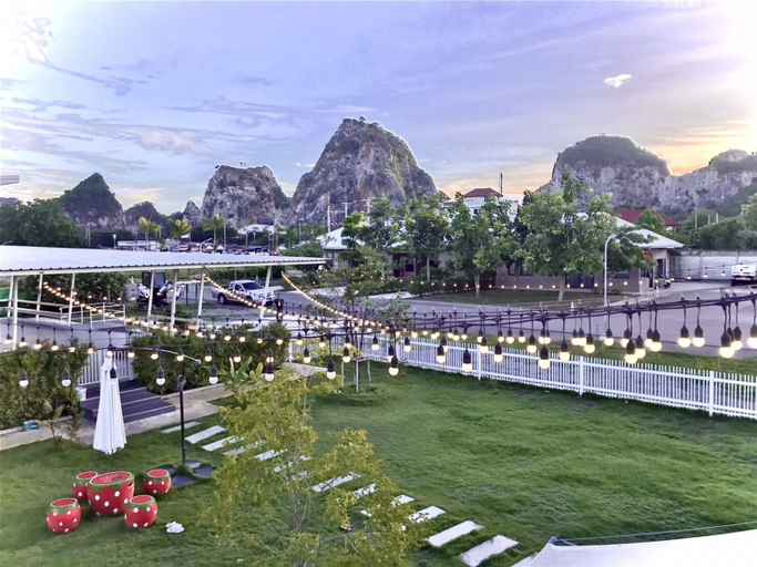 Others 5, Rock Resort, Muang Ratchaburi