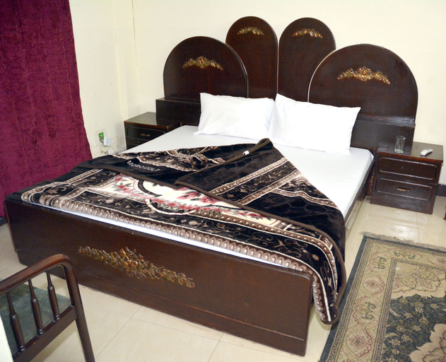 Bedroom 3, Madina International Hotel, Rawalpindi