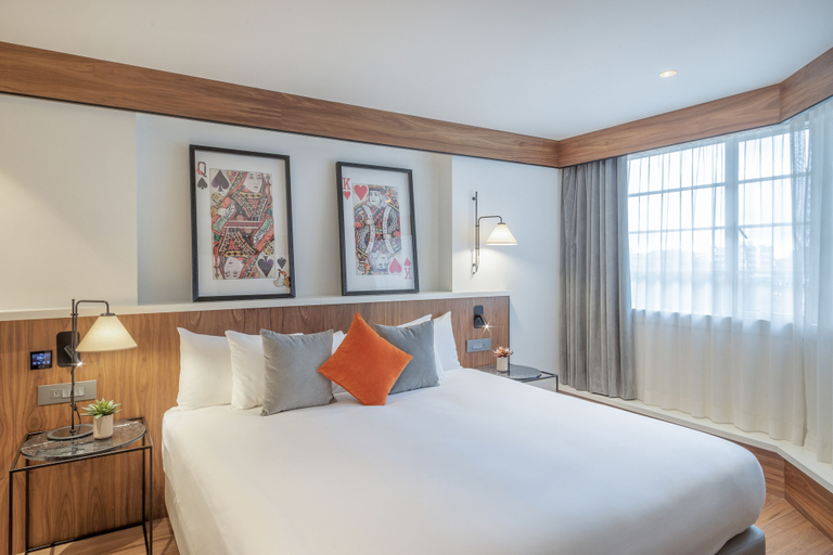 Bedroom 3, The Level at the Melia White House, London
