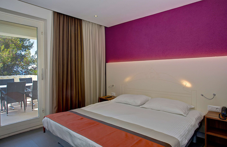 Bedroom 3, Park Plaza Verudela Pula, Pula