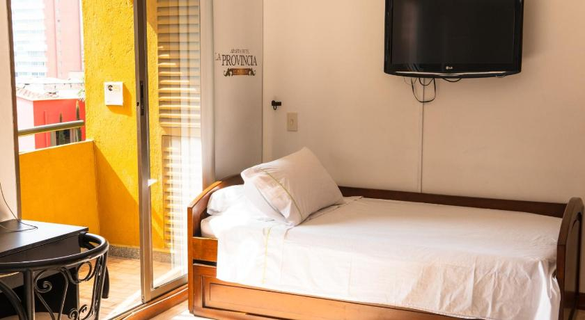 Bedroom 2, hermoso apartasuitte 306, Medellín