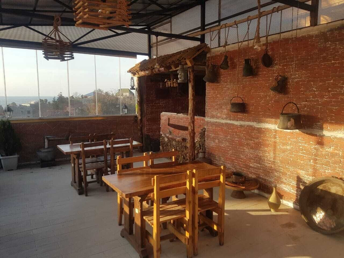 Food & Drinks 5, Perla De Mar, Batumi