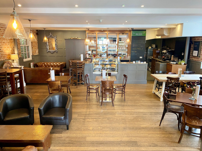 Food & Drinks 4, The Rest Hotel, Lincolnshire
