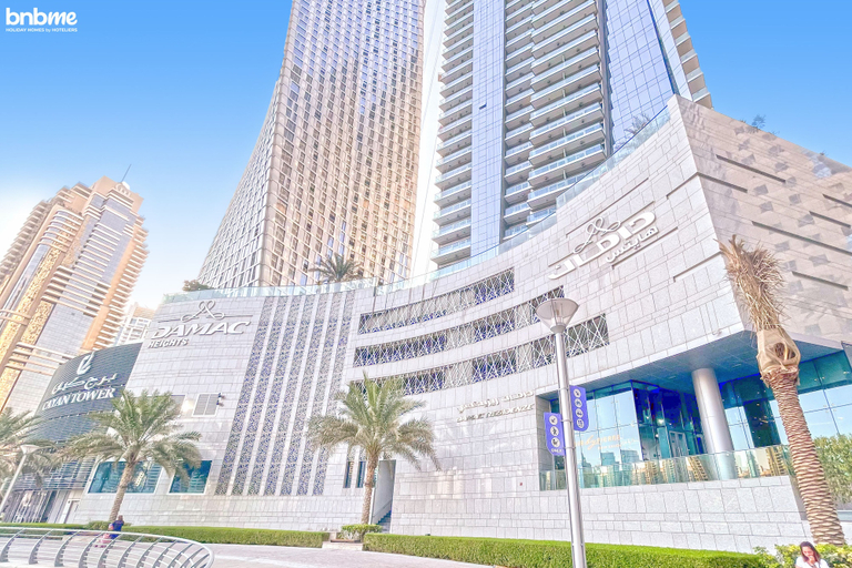 Exterior & Views 2, 2B- Damac Heights - 1901 by bnbme homes, Dubai