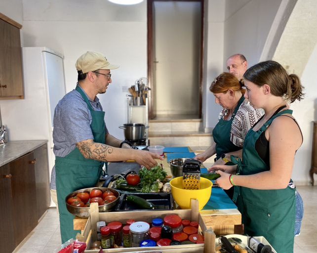 Food & Drinks, Eveleos Country House, Larnaca