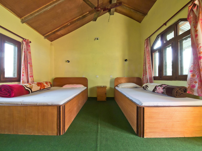 Bedroom 1, Nature Safari Resort, Bheri