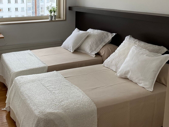Bedroom 2, Hospedería San Froilan, Lugo