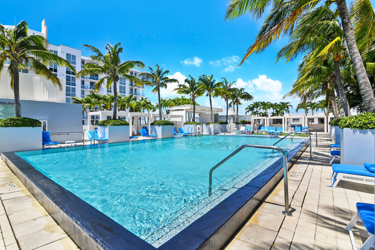 Sport & Beauty, OneLuxStay at W Residences, Broward