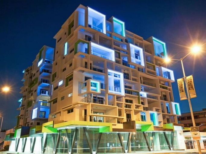 Exterior & Views, ZEN CENTRAL CBD - 3 Bedroom Apartment, City - Inner