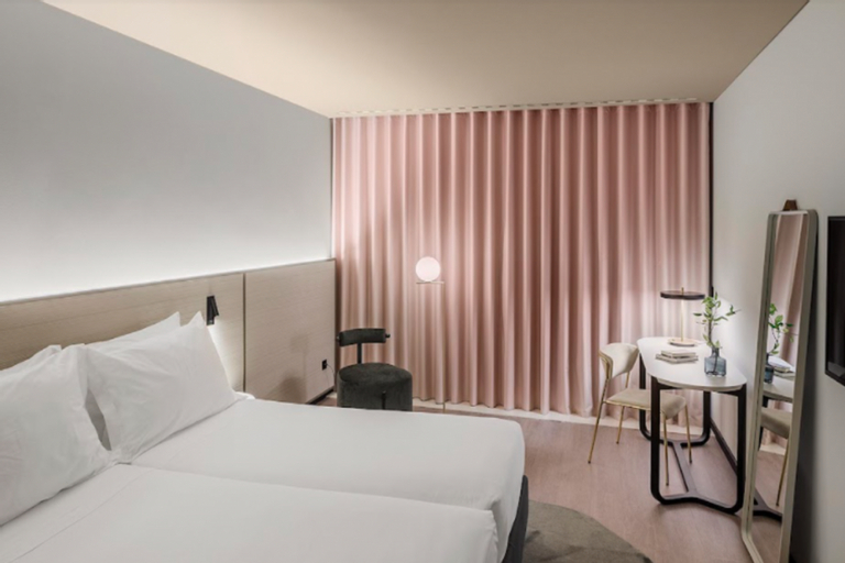 Bedroom 3, Azoris Royal Garden Leisure & Conference Hotel, Ponta Delgada