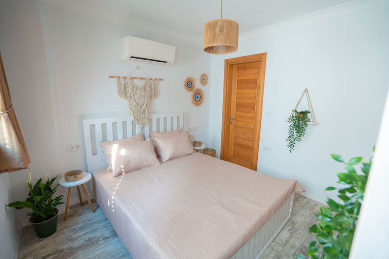 Bedroom 3, Sığacık Ada Pansiyon, Seferihisar