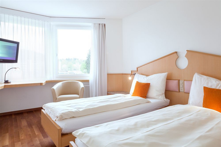 Bedroom 2, Hotel Welcome Inn Zurich Airport, Bülach