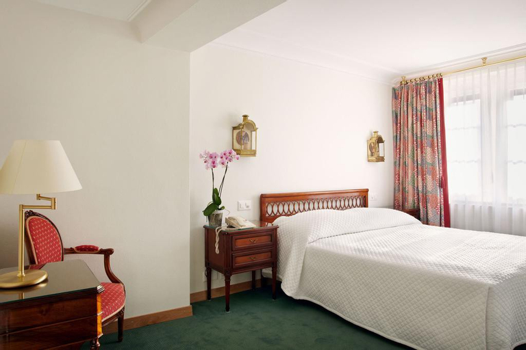Bedroom 3, Wilden Mann, Luzern