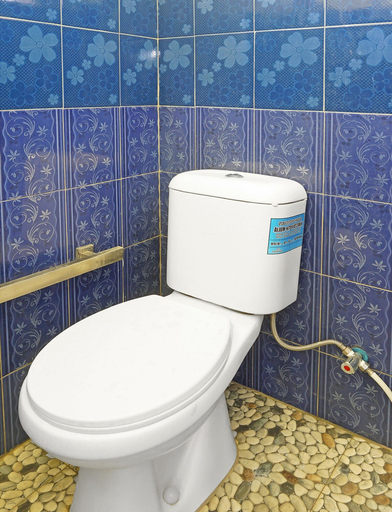 Bathroom 4, Putih Mulia Homestay Syariah, Lumajang