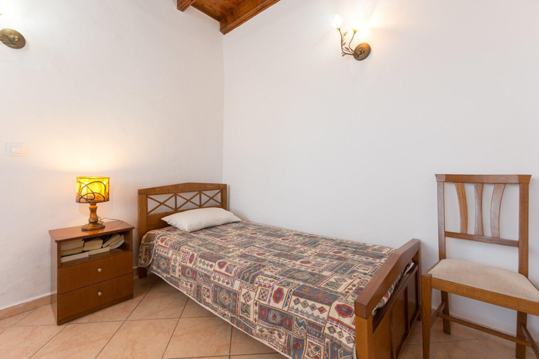 Bedroom 2, Dinos Walk to Beach Sea Views A C Wifi Car Not Required - 291, Ionian Islands