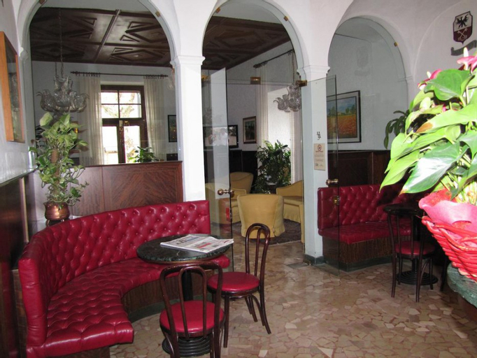 Others 2, HOTEL RISTORANTE COMBOLO, Sondrio