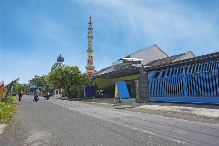 Exterior & Views 1, Putih Mulia Homestay Syariah, Lumajang