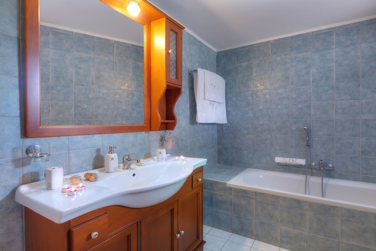 Bathroom, Traditional Ioannis Cottage...luxurious & Rustic With Ecological Heated Pool !!!, Crete