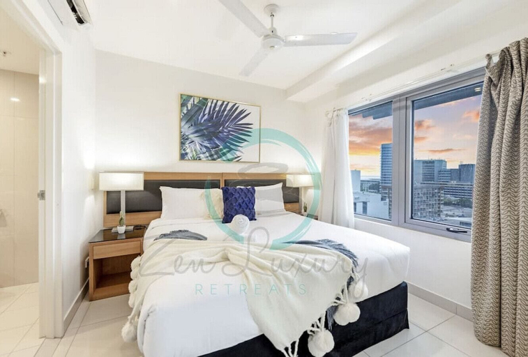 Bedroom 1, ZEN OCEAN BLISS - 2BR Cozy Apt Sea View, City - Inner