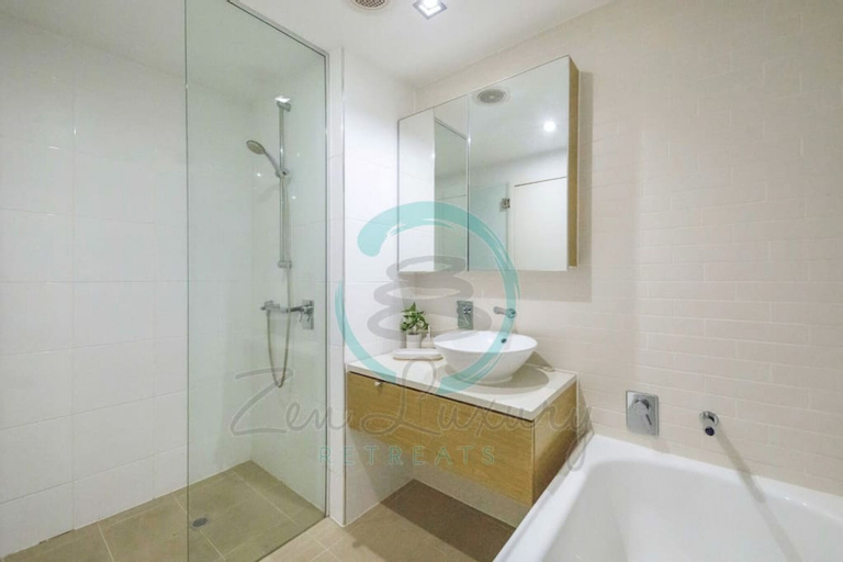 Bedroom 4, ZEN PENINSULA - 3 BR Waterfront Apt, City - Inner
