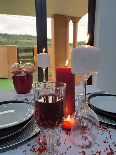 Food & Drinks 3, Jate Guest House