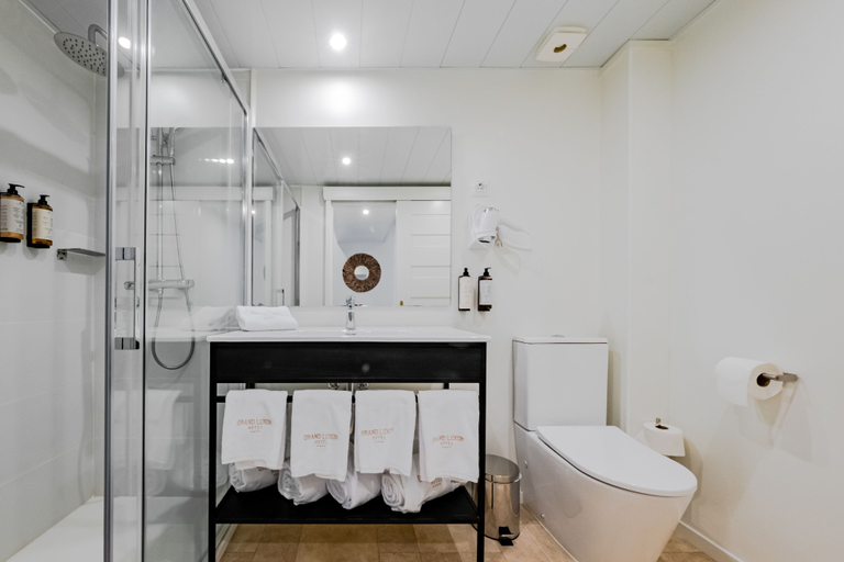 Bathroom 5, Four Points® by Sheraton Costa Blanca Villas, Alicante