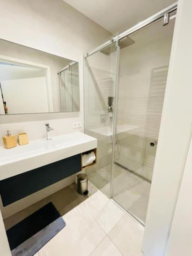 Bathroom 3, 3 bedrooms in Gasperich Terrace&Parking, Luxembourg