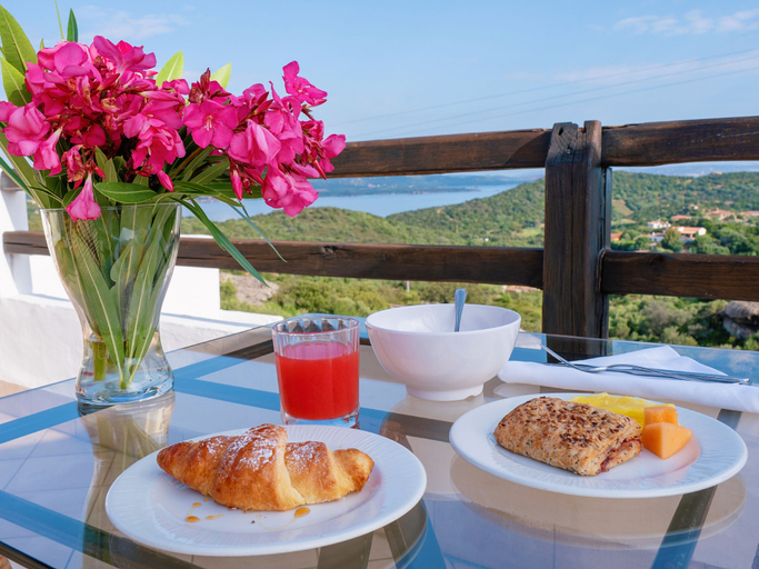 Food & Drinks 5, Hotel Pedra Santa, Olbia-Tempio