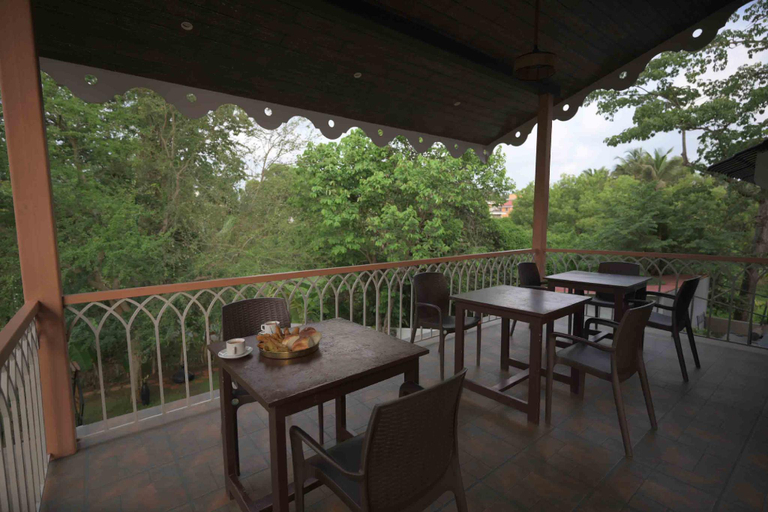 Food & Drinks 5, Foxoso Vega, South Goa