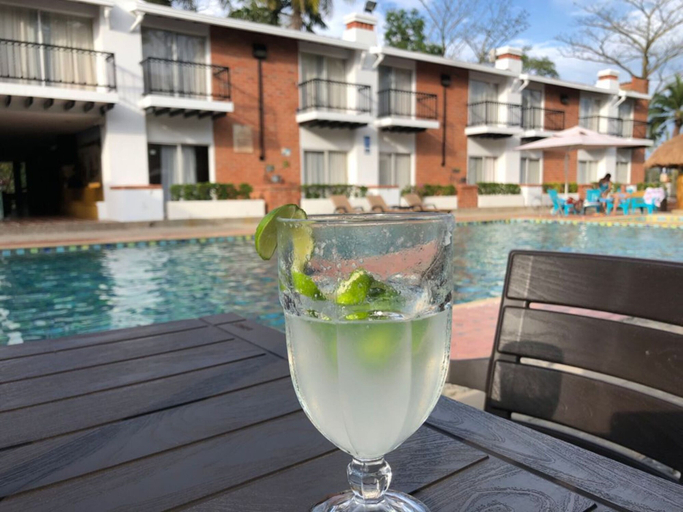 Food & Drinks 4, Hotel y Restaurante Mesón del Gitano, Ayapel