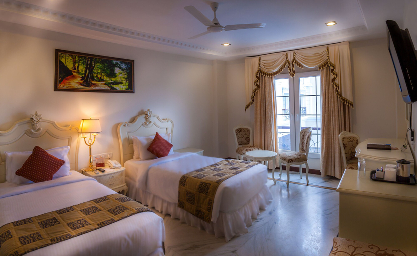 Bedroom 4, Hotel Le Royal Park, Puducherry