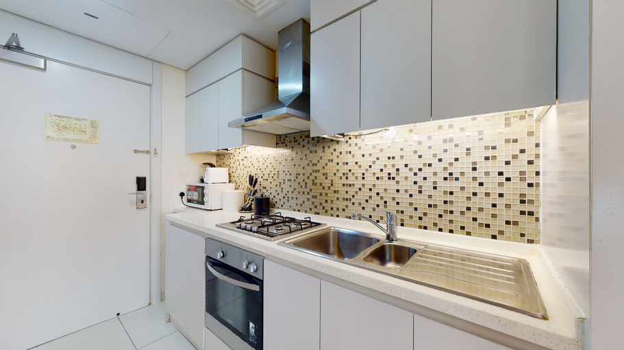 Private kitchen 3, GreenFuture - Fancy Studio With Jaw-Dropping Marina Views, Dubai