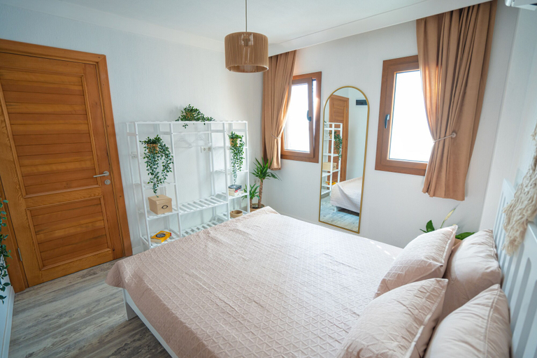 Bedroom 4, Sığacık Ada Pansiyon, Seferihisar