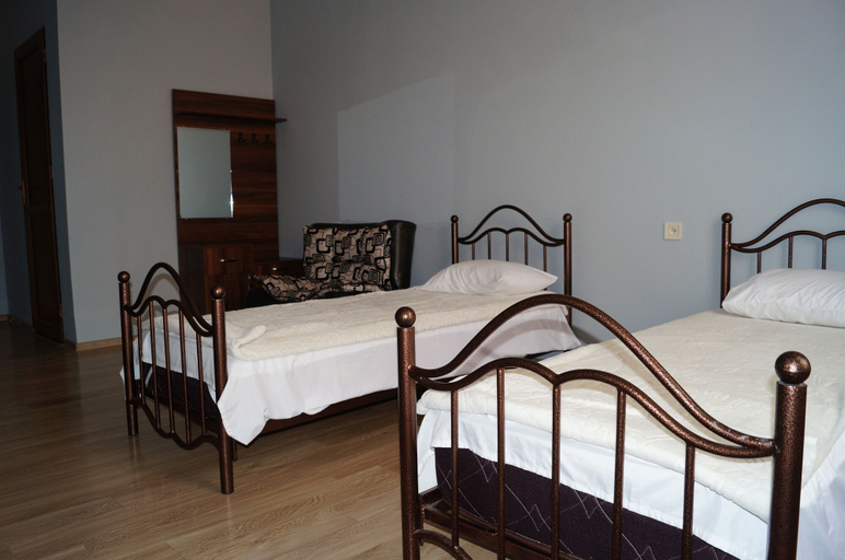 Bedroom 3, Abasha, Abasha