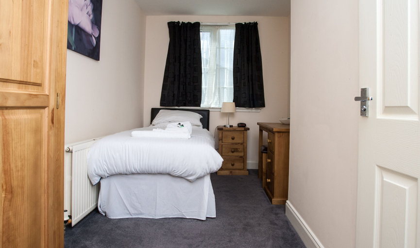 Bedroom 4, Tuckers Inn, Highland